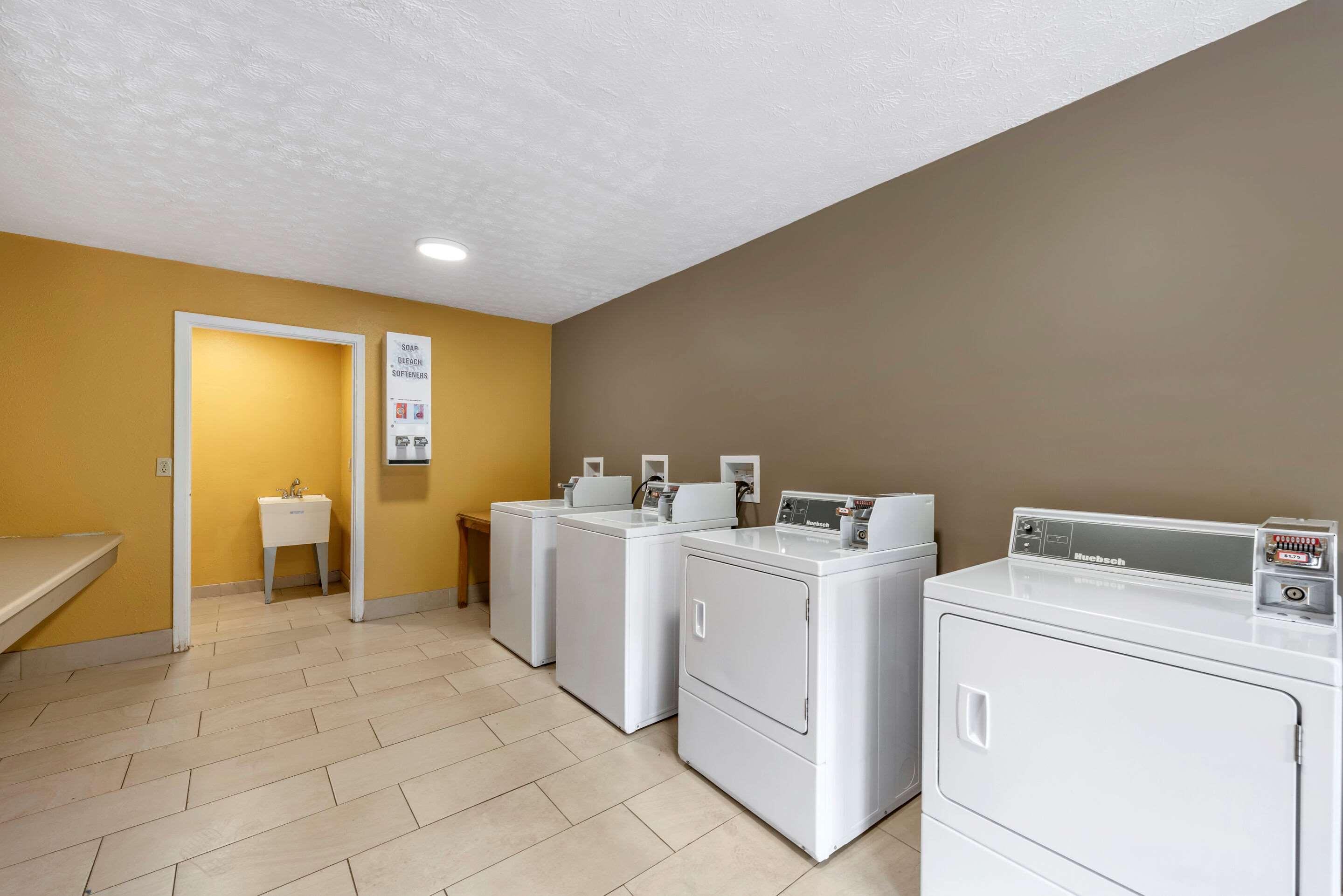 Econo Lodge Erlanger - Cincinnati Airport Εξωτερικό φωτογραφία