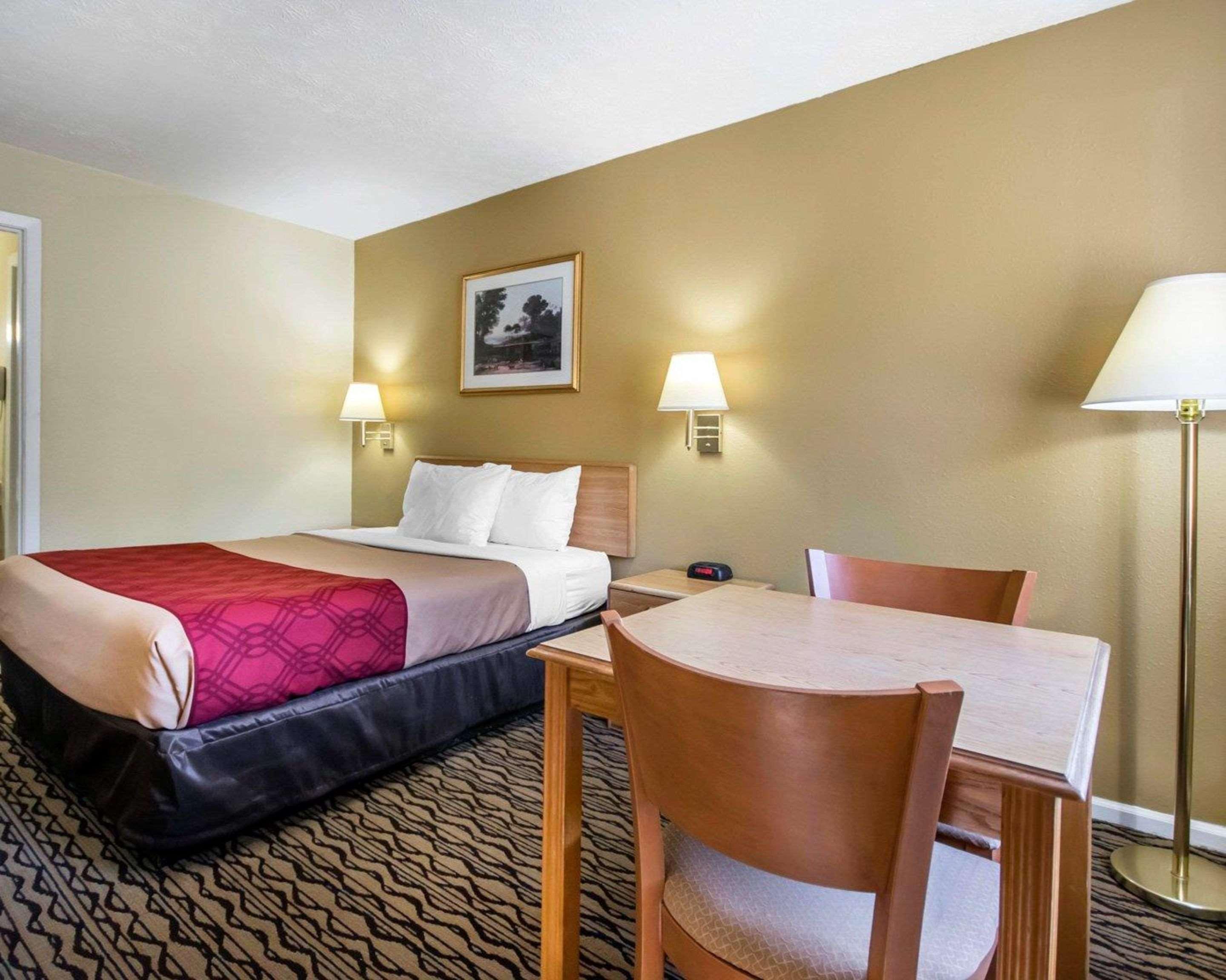 Econo Lodge Erlanger - Cincinnati Airport Εξωτερικό φωτογραφία