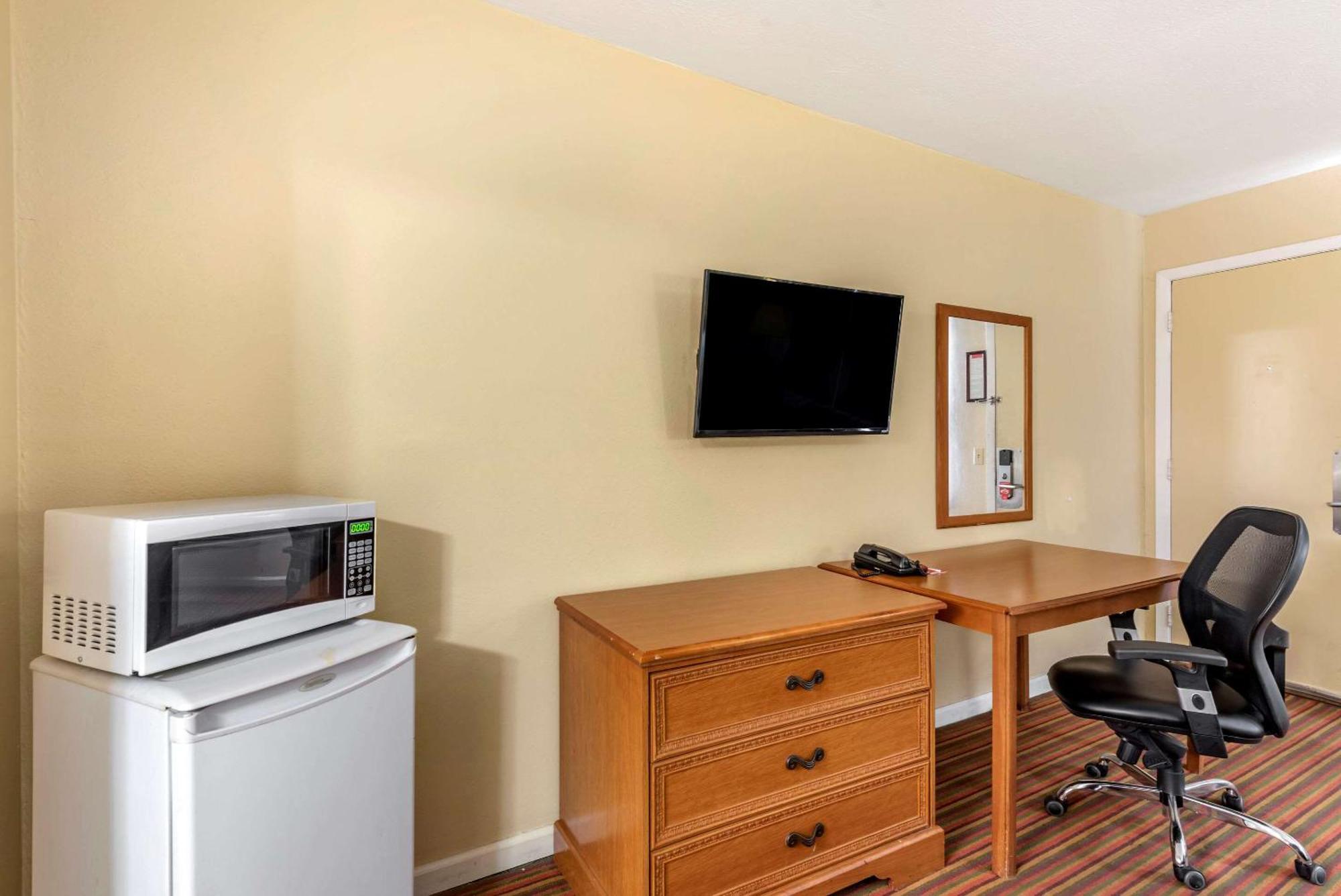 Econo Lodge Erlanger - Cincinnati Airport Εξωτερικό φωτογραφία