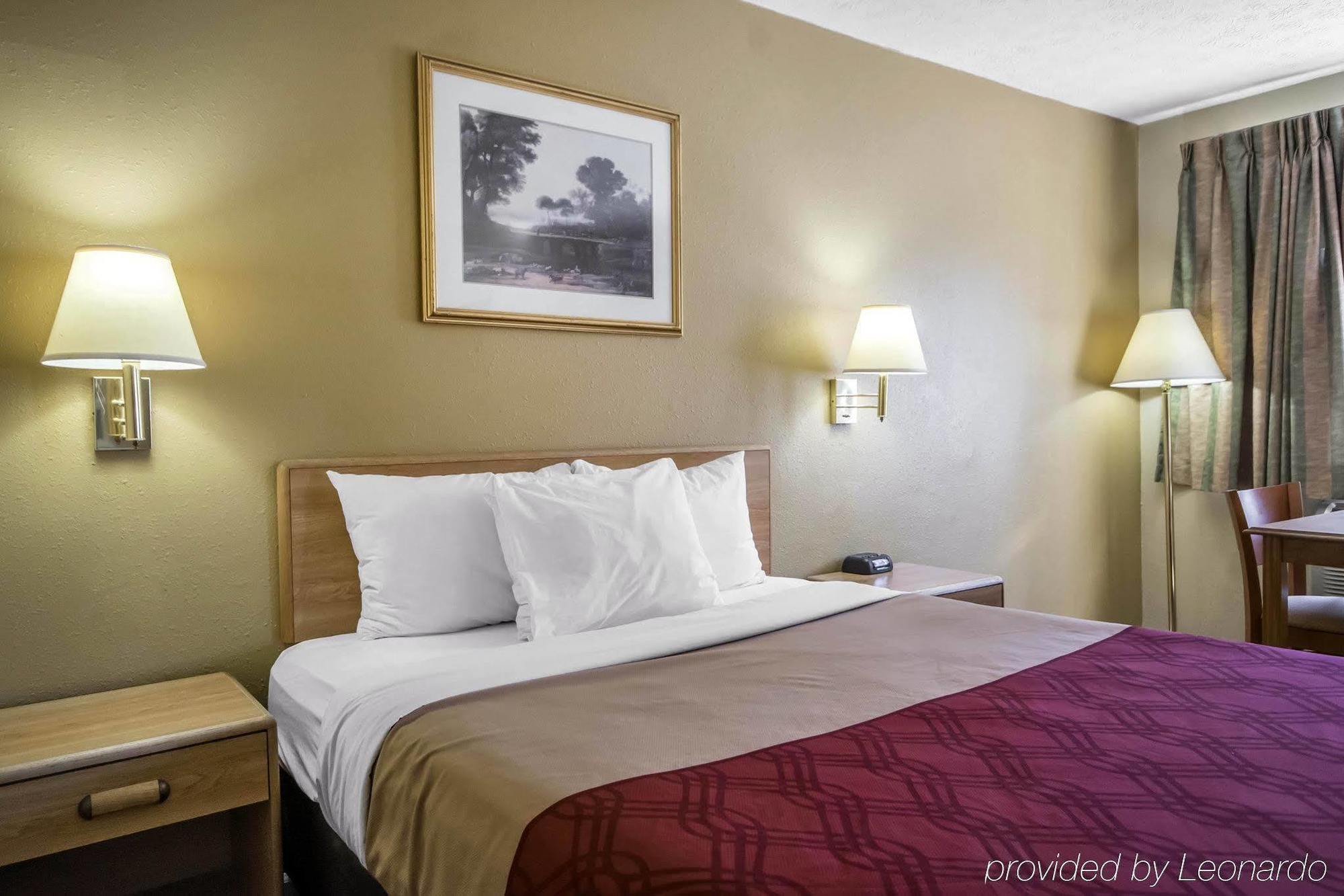 Econo Lodge Erlanger - Cincinnati Airport Εξωτερικό φωτογραφία