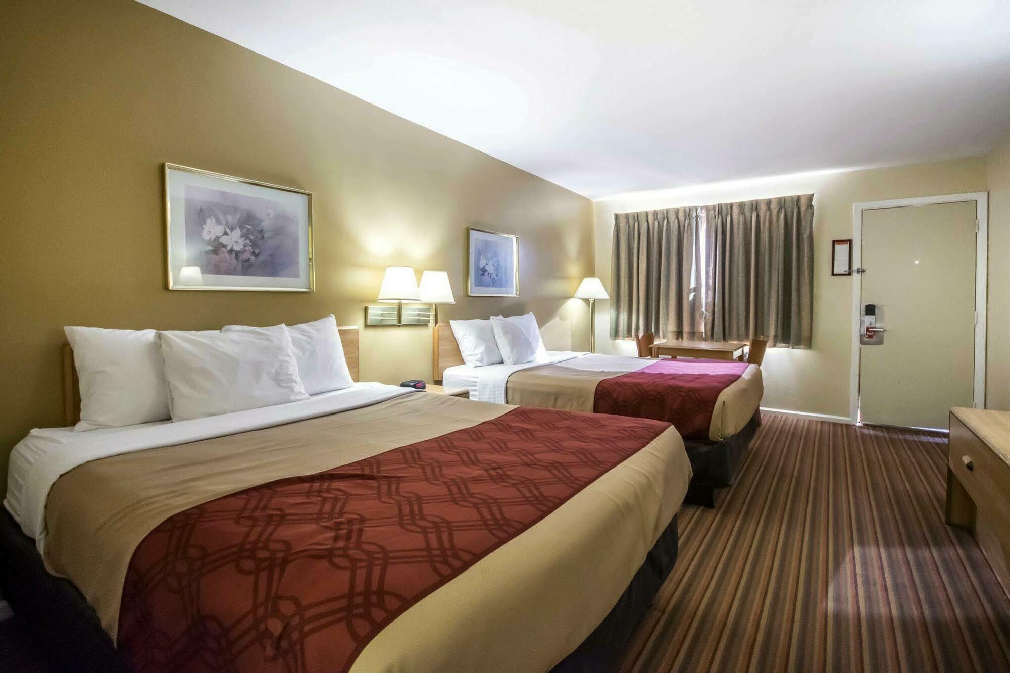 Econo Lodge Erlanger - Cincinnati Airport Εξωτερικό φωτογραφία