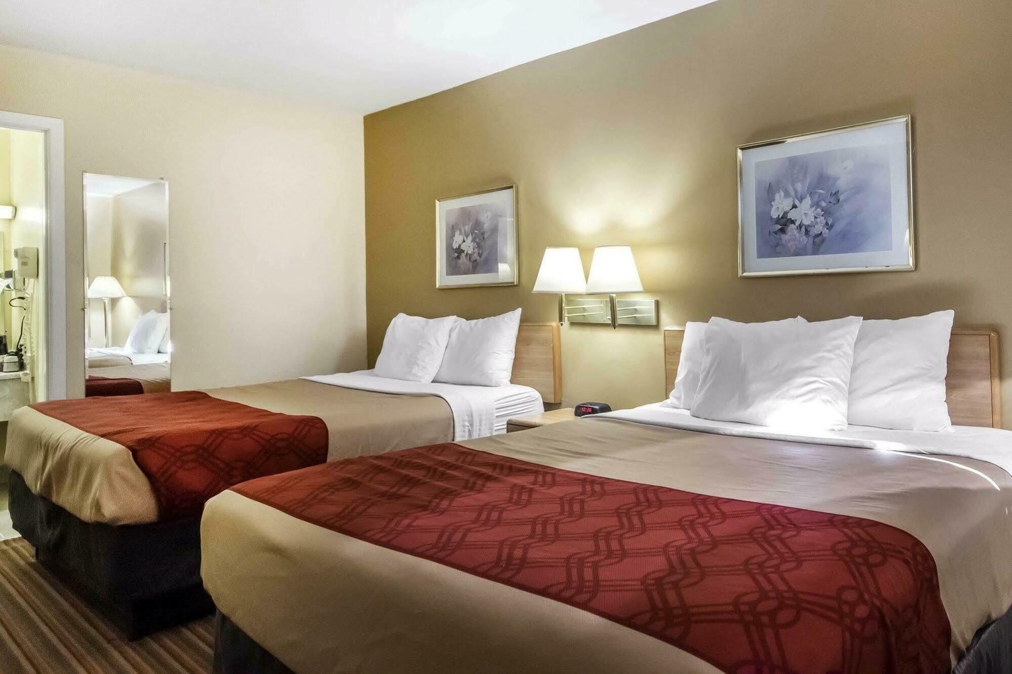 Econo Lodge Erlanger - Cincinnati Airport Εξωτερικό φωτογραφία